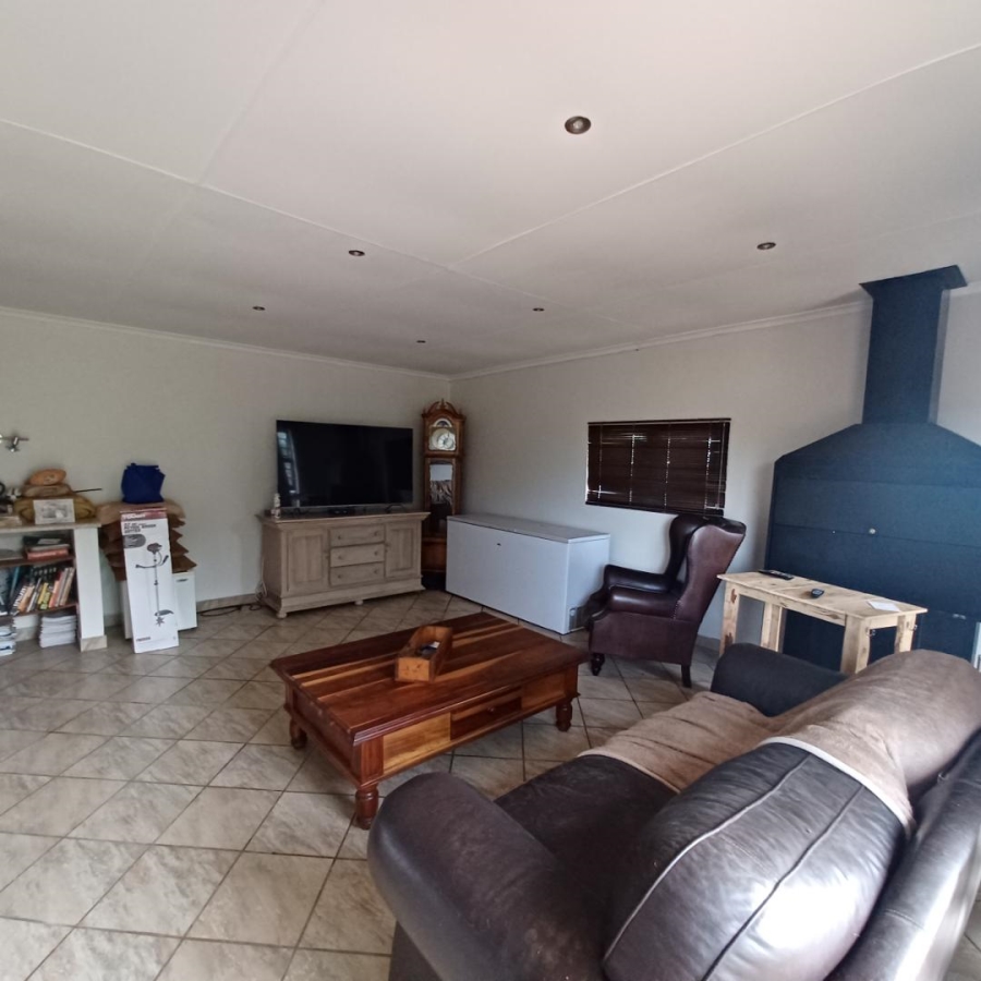 To Let 4 Bedroom Property for Rent in Quaggafontein Free State